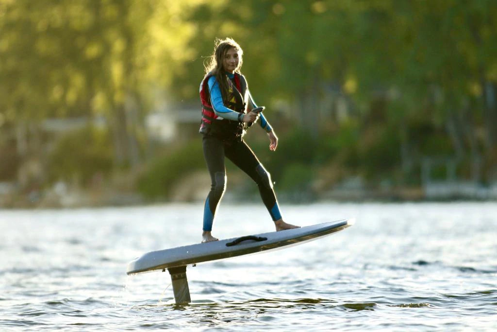 Efoil Lessons - The Easiest and best way to learn to hydrofoil