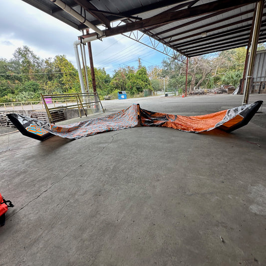 Used Liquid Force Solo 17m Kiteboarding Kite Only