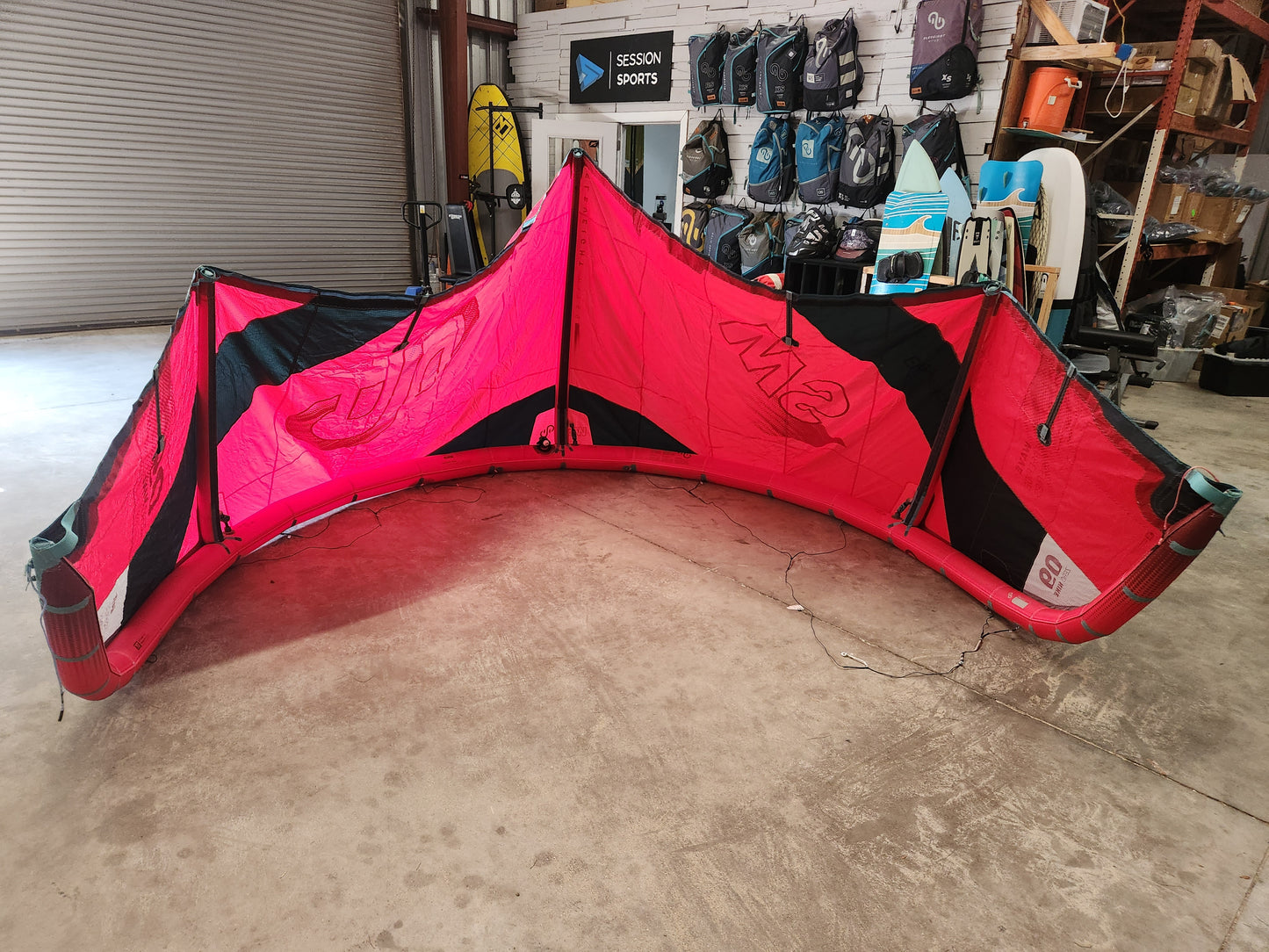 Used 2023 Eleveight WS V6 9m Kiteboarding Kite