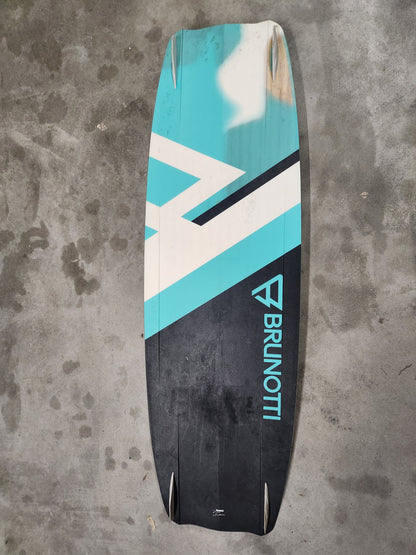 USED Brunotti Riptide Kiteboard 133x39cm