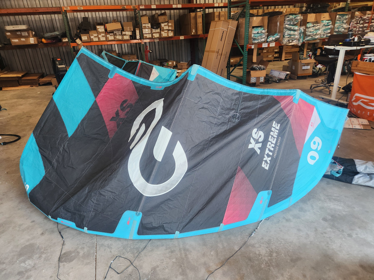 USED 2024 Eleveight XS V4 9m Kiteboarding Kite