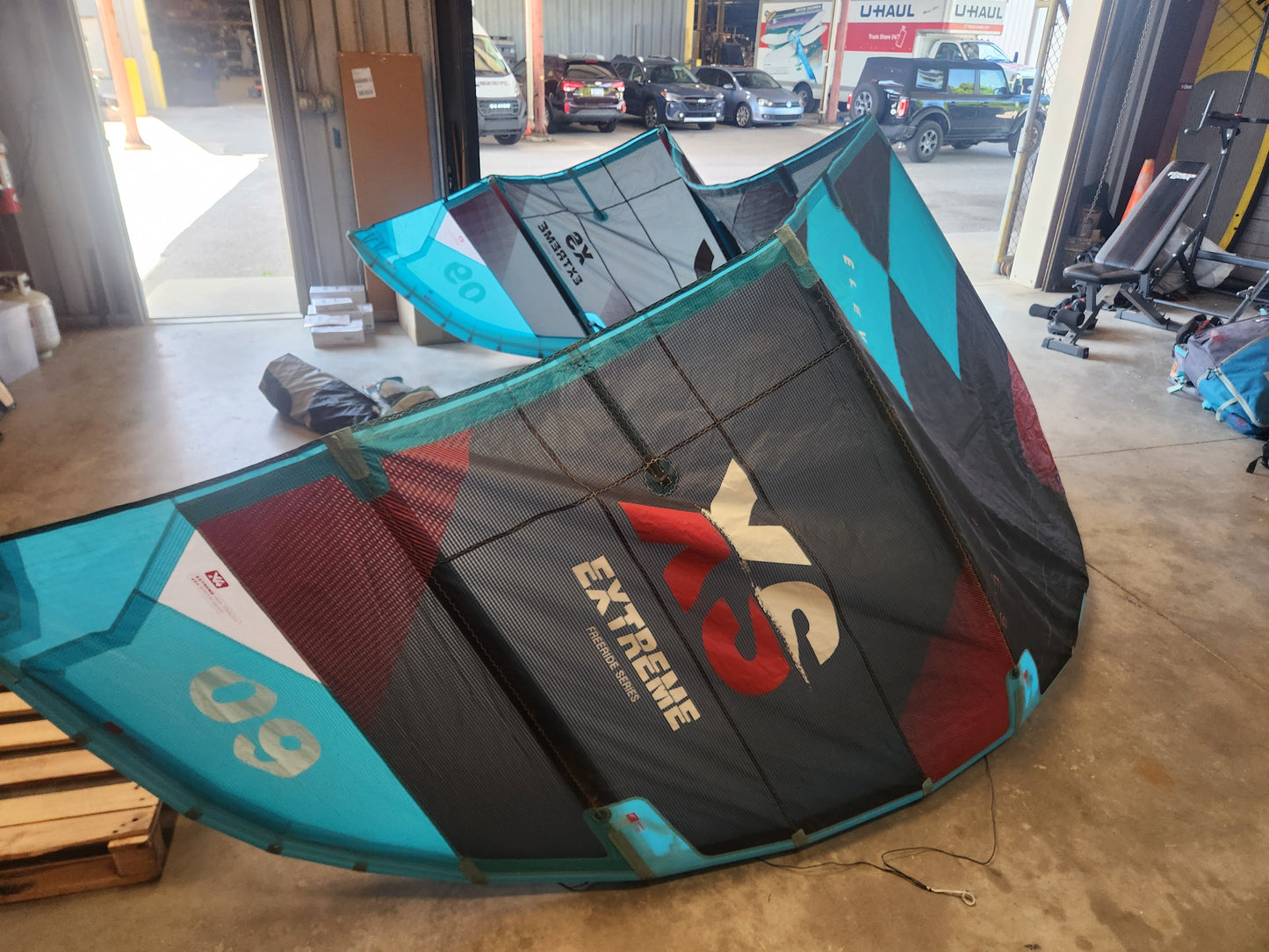 USED 2024 Eleveight XS V4 9m Kiteboarding Kite