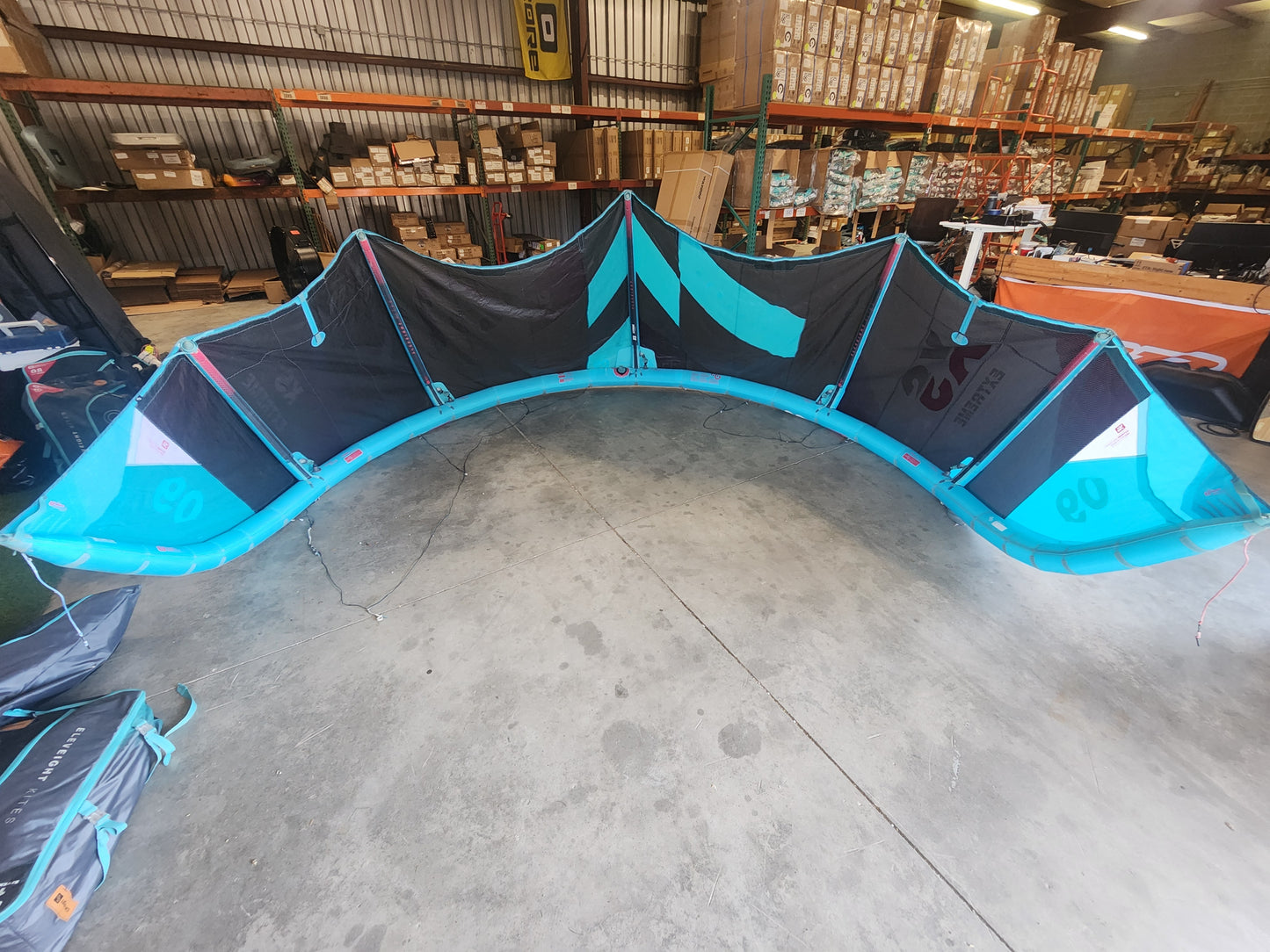 USED 2024 Eleveight XS V4 9m Kiteboarding Kite