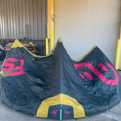 USED 2022 Eleveight FS V5 9m Kiteboarding Kite Only - Blue