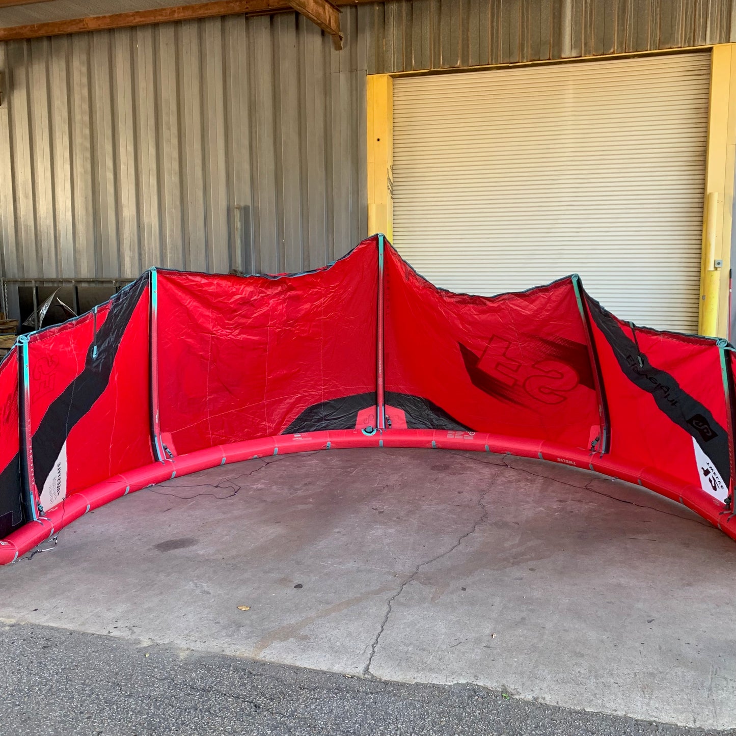 Used 2023 Eleveight FS V6 12m Kiteboarding Kite