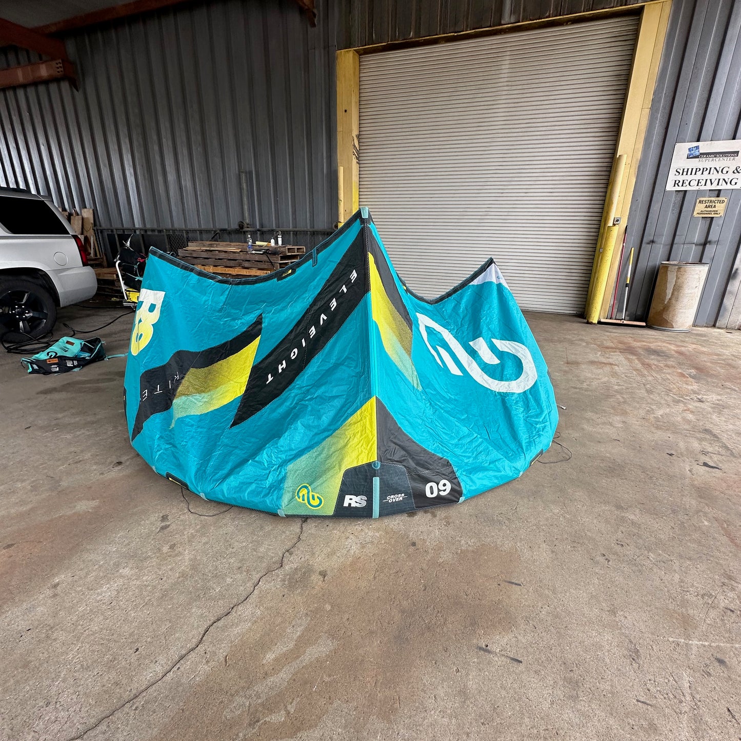 USED 2024 Eleveight RS V7 9m Kiteboarding Kite - Teal
