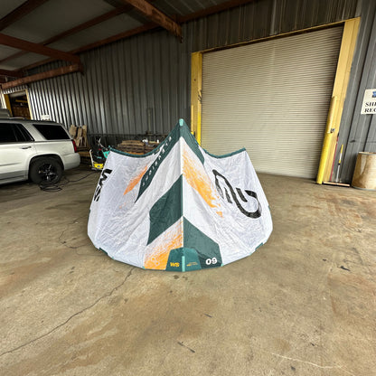 Used 2024 Eleveight WS V7 9m Kiteboarding Kite