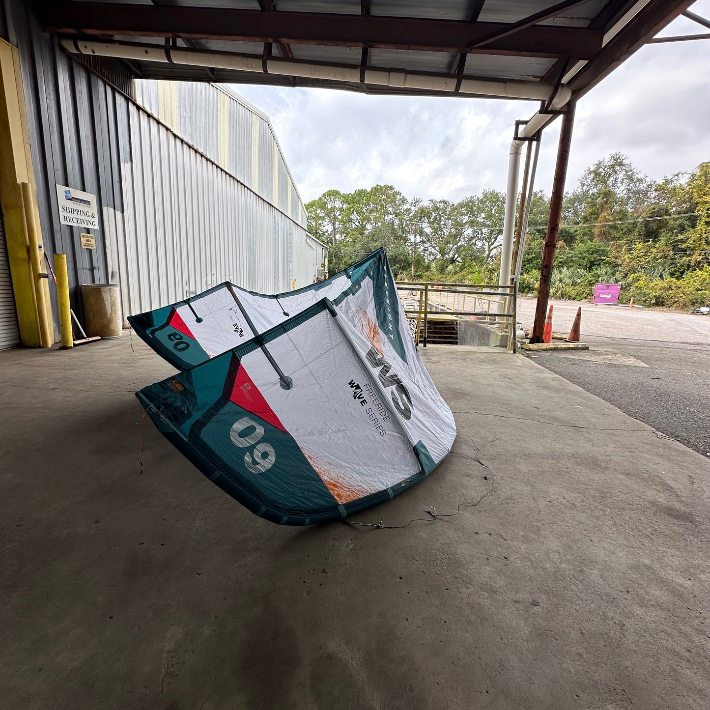 Used 2024 Eleveight WS V7 9m Kiteboarding Kite