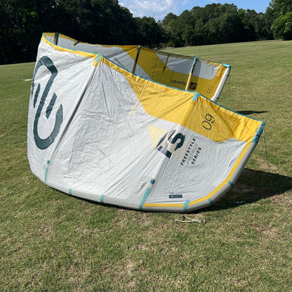 USED 2022 Eleveight FS V5 9m Kiteboarding Kite Only - Right